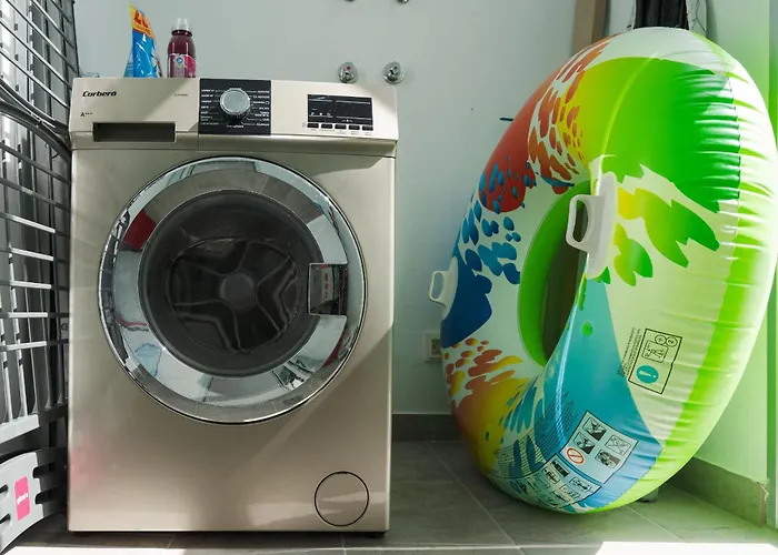 فيلة Valencia بلايا بلانكا